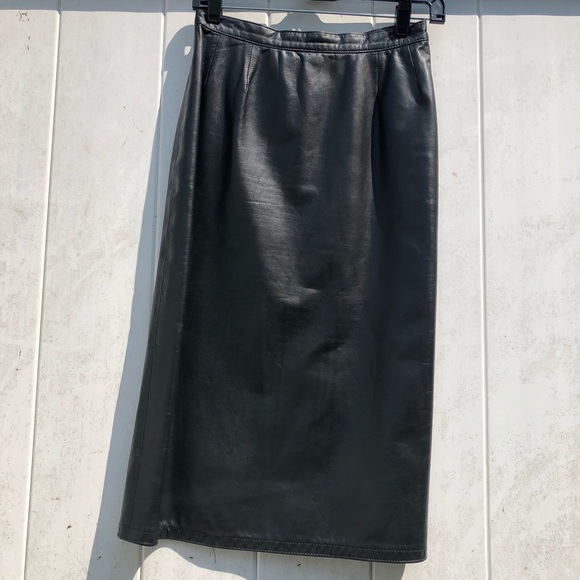 Authentic Leather Vintage Long Skirt - Picture 2 of 4